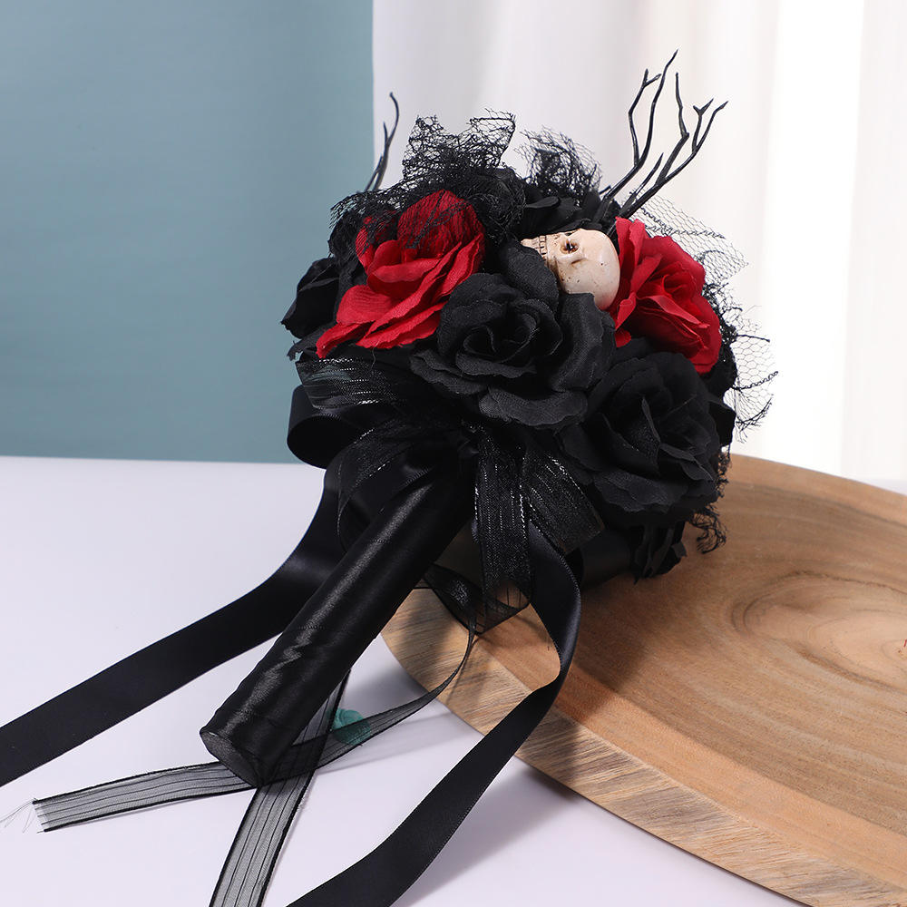 Gothic Skull Rose Bouquet – Dark Red & Black Halloween Flowers