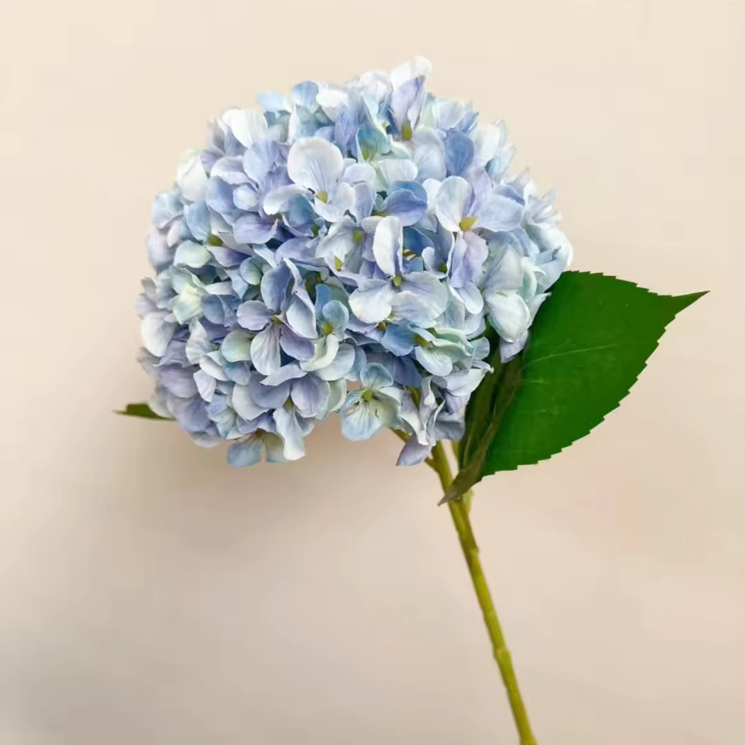 Realistic Artificial Hydrangea Stem
