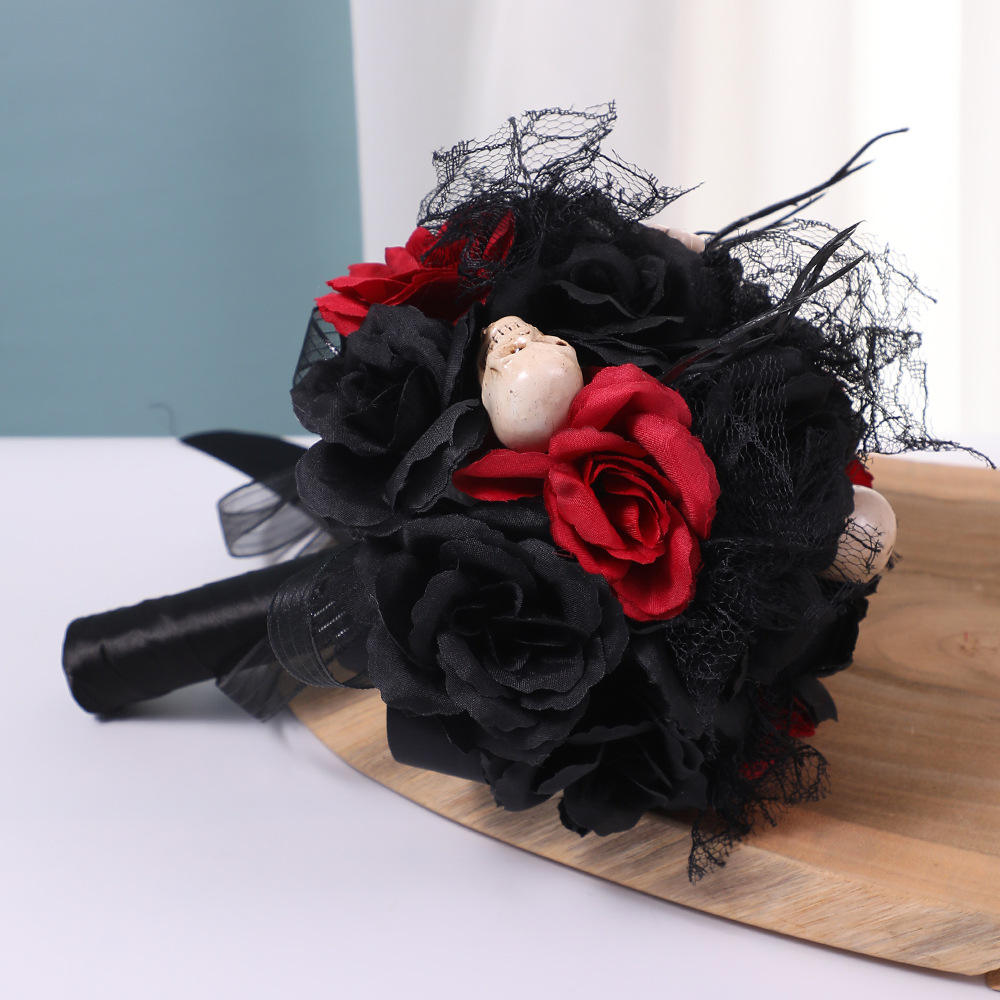 Gothic Skull Rose Bouquet – Dark Red & Black Halloween Flowers