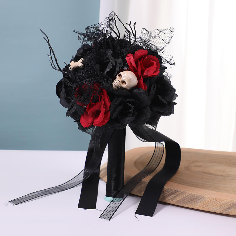 Gothic Skull Rose Bouquet – Dark Red & Black Halloween Flowers